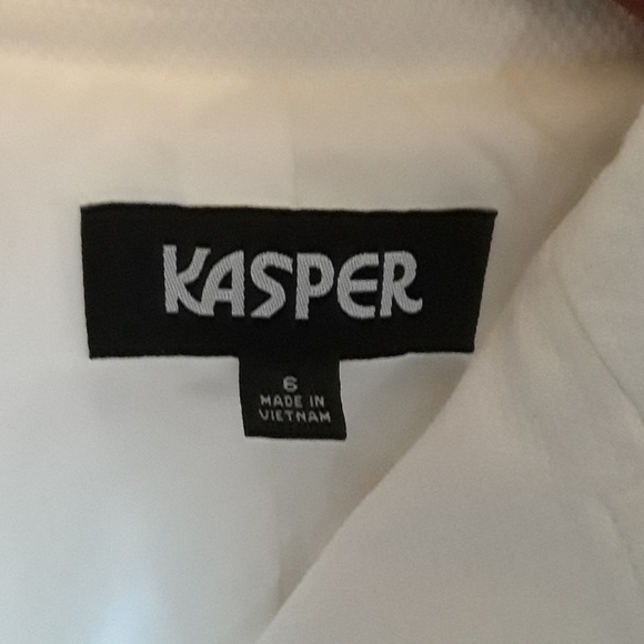 White jacket - Picture 2 of 4